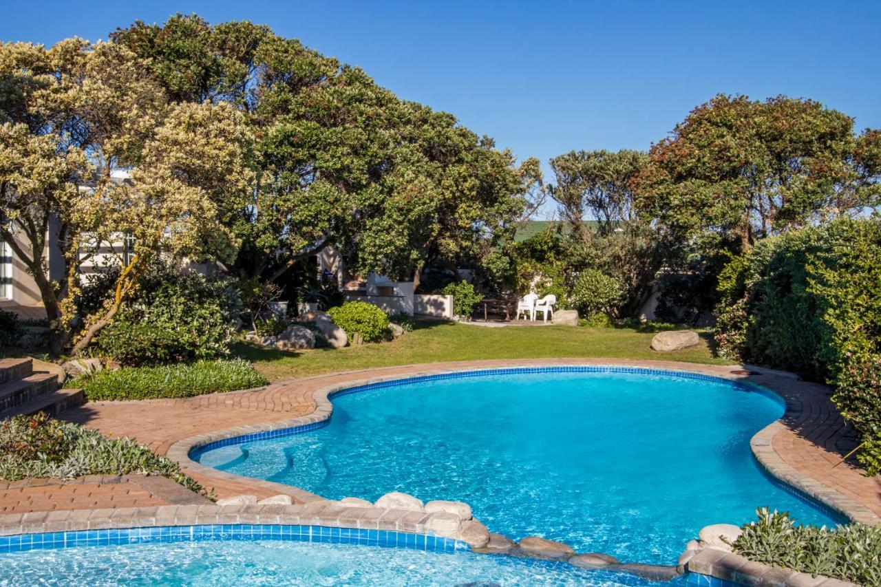 Апартаменты 29@Whale Rock Estate Херманус Экстерьер фото
